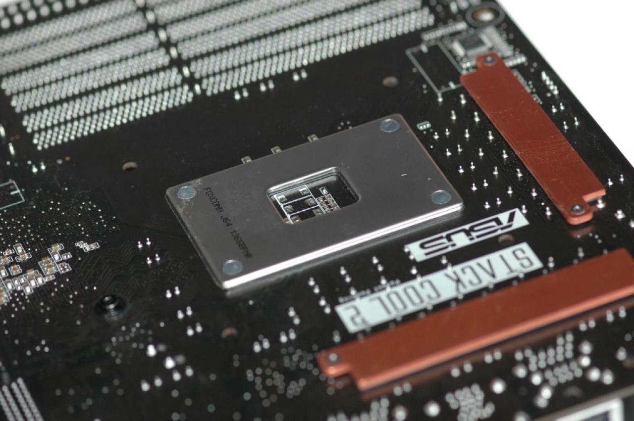 [19/08/2008] Asus P6T Deluxe (Bild: PCGH)