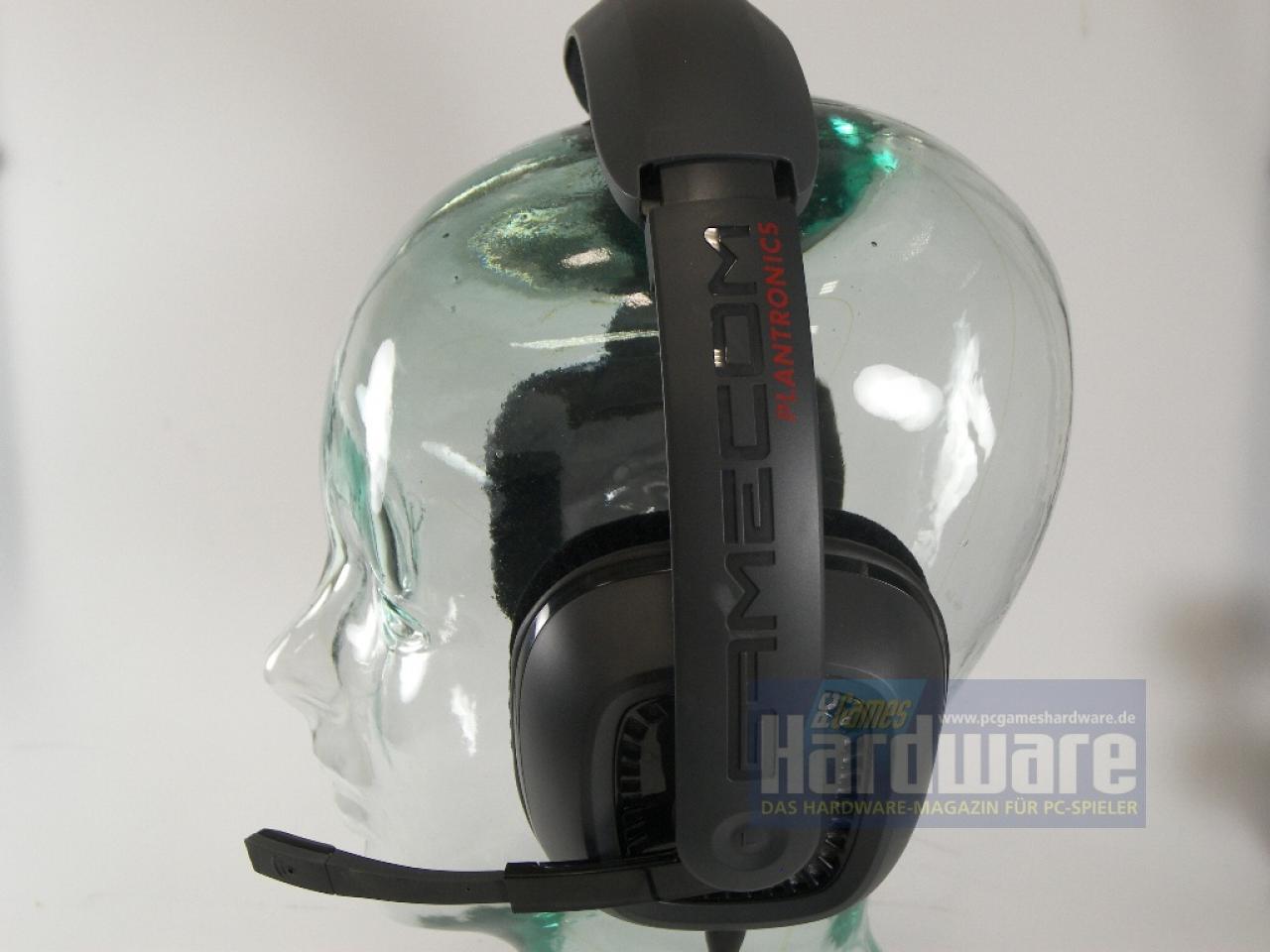 [06/08/2008] Gamecom 777: Das Headset sitzt bequem. Das Mikrofon lässt sich gut ausrichten und bleibt in Position. (Bild: PCGH) 