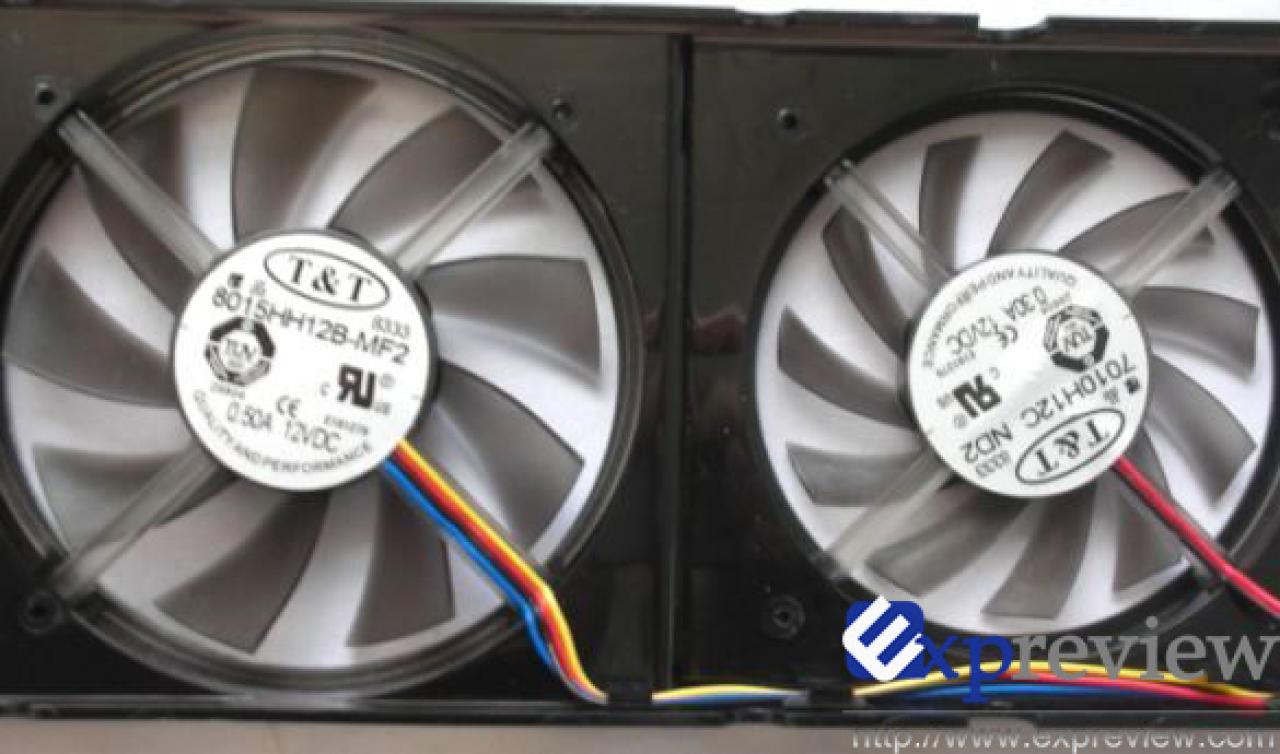 [19/08/2008] Die Gainward Radeon HD 4870 mit eigenständigem Platinendesign. (Bild: expreview)