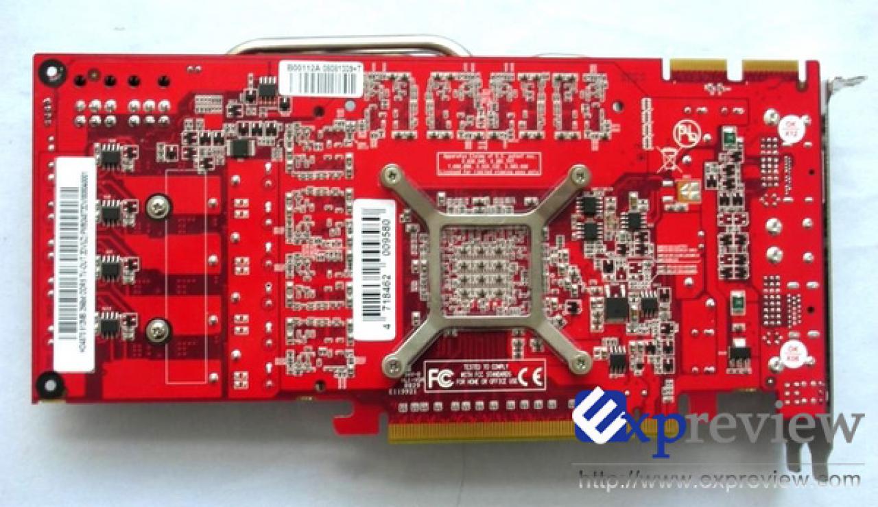 [19/08/2008] Die Gainward Radeon HD 4870 mit eigenständigem Platinendesign. (Bild: expreview)