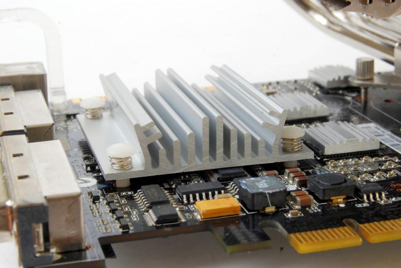 [23/08/2008] Thermalright HR-03 GTX - HSI Kühlkörper (Bild: Thermalright.com)