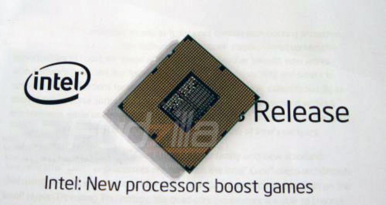 [24/08/2008] Bloomfield CPU mit 1366 Kontakten (Bild: Fudzilla.com)