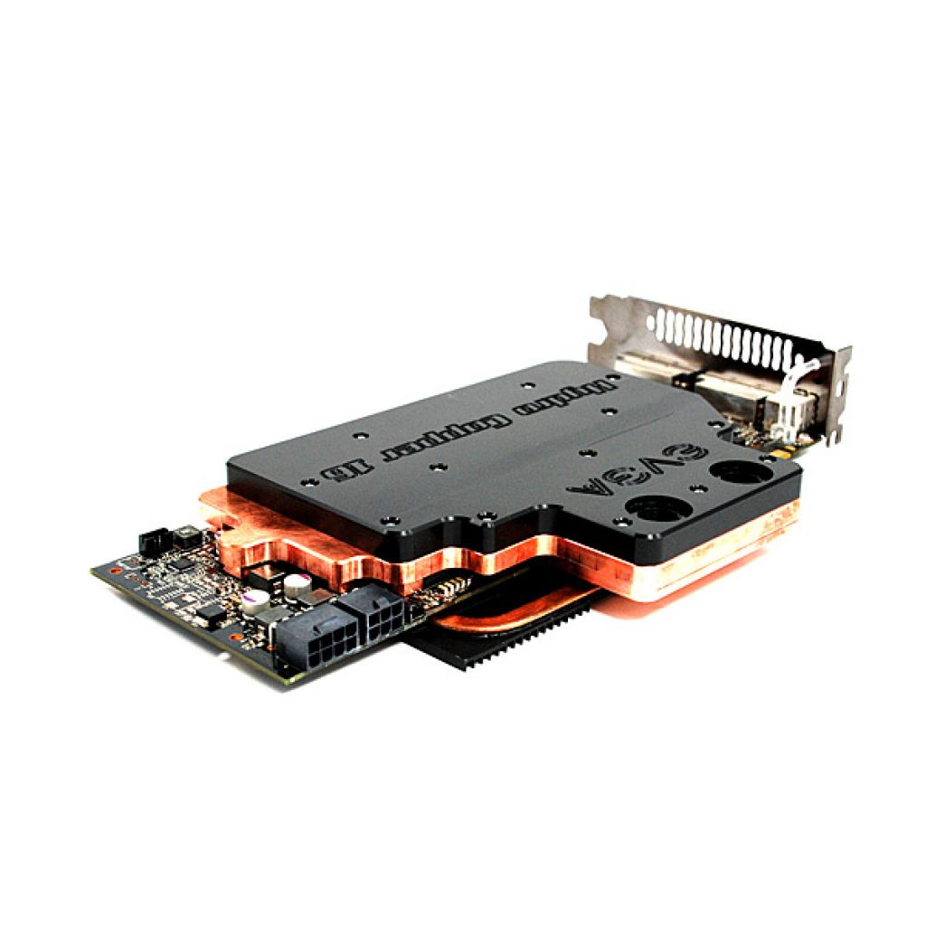 [17/09/2008] Mit der Geforce GTX 260 Core 216 HC16 stellt Evga eine wassergekühlte GTX 260 mit 216 Stream-Prozessoren vor. (Bild: Evga)