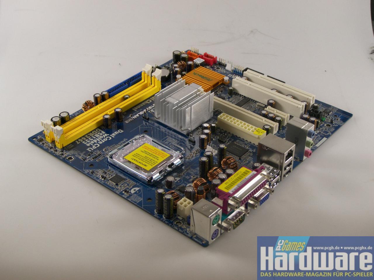 [01/09/2008] 945GC: Asrock Wolfdale1333GLAN/M2 (Bild: PCGH)