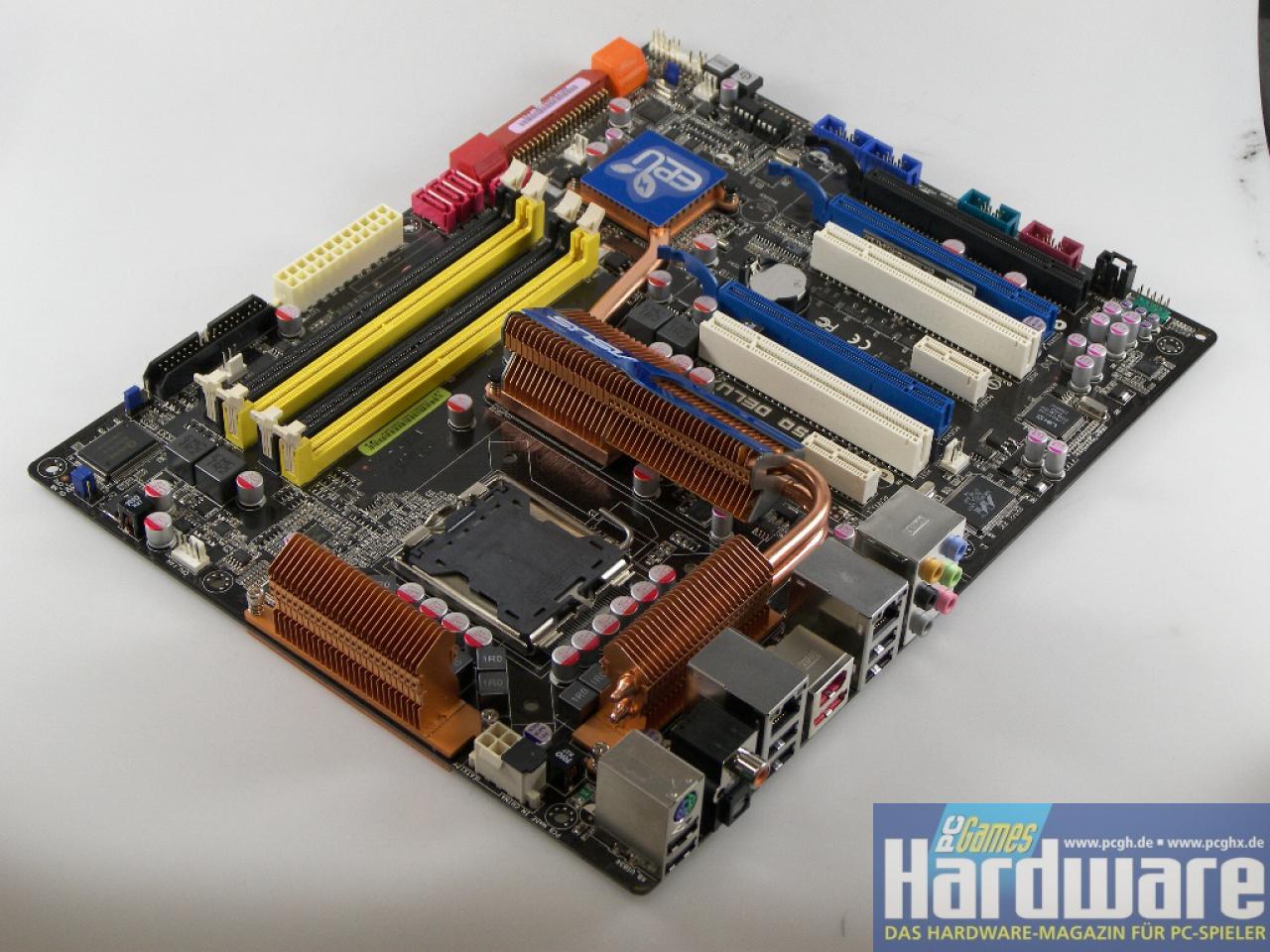 [01/09/2008] P45: Asus P5Q Deluxe (Bild: PCGH)