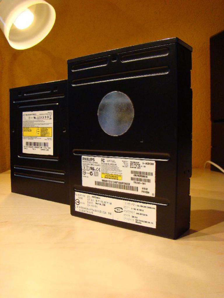 [20/09/2008] PCGH Extreme: Projekt Blue Orange (CM690 Modding) (11)