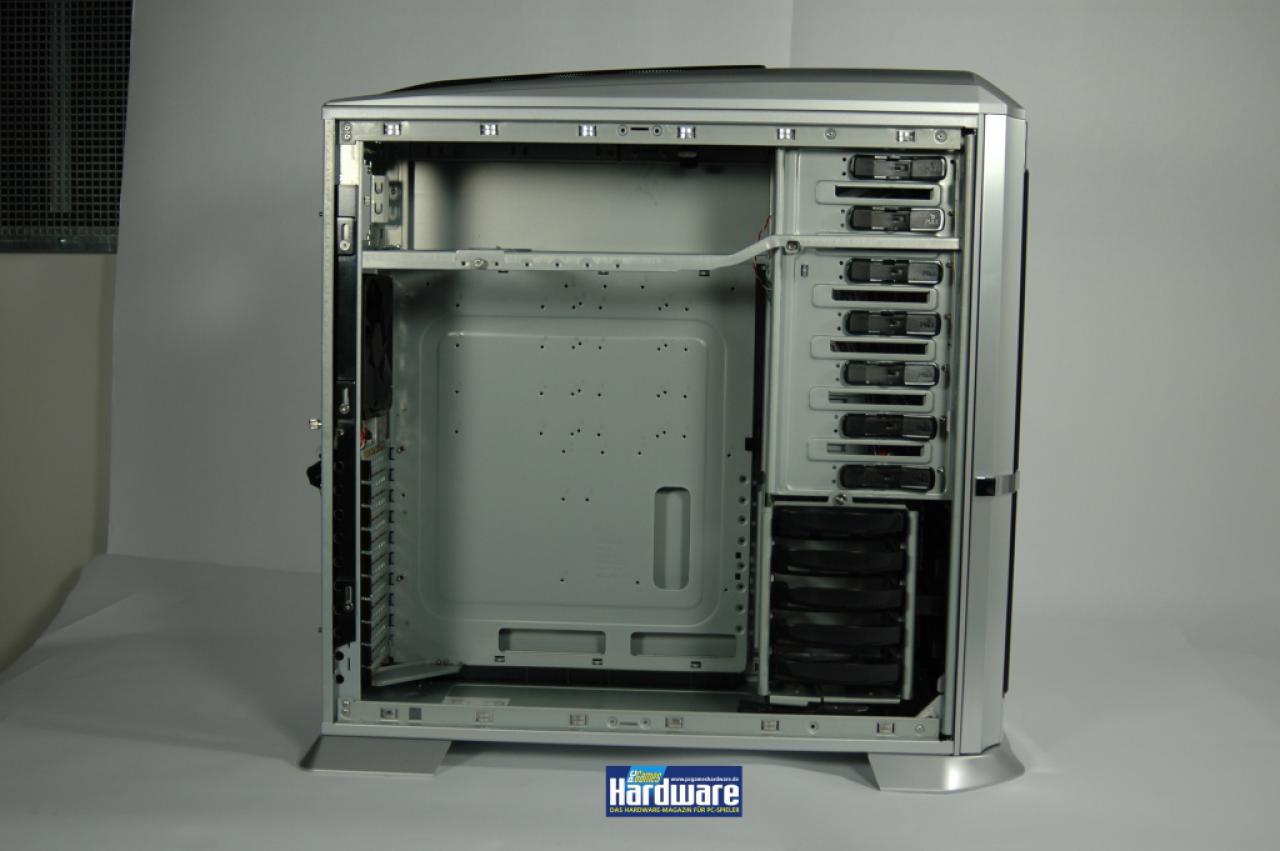 [24/09/2008] Compucase 98R9 Super Tower
