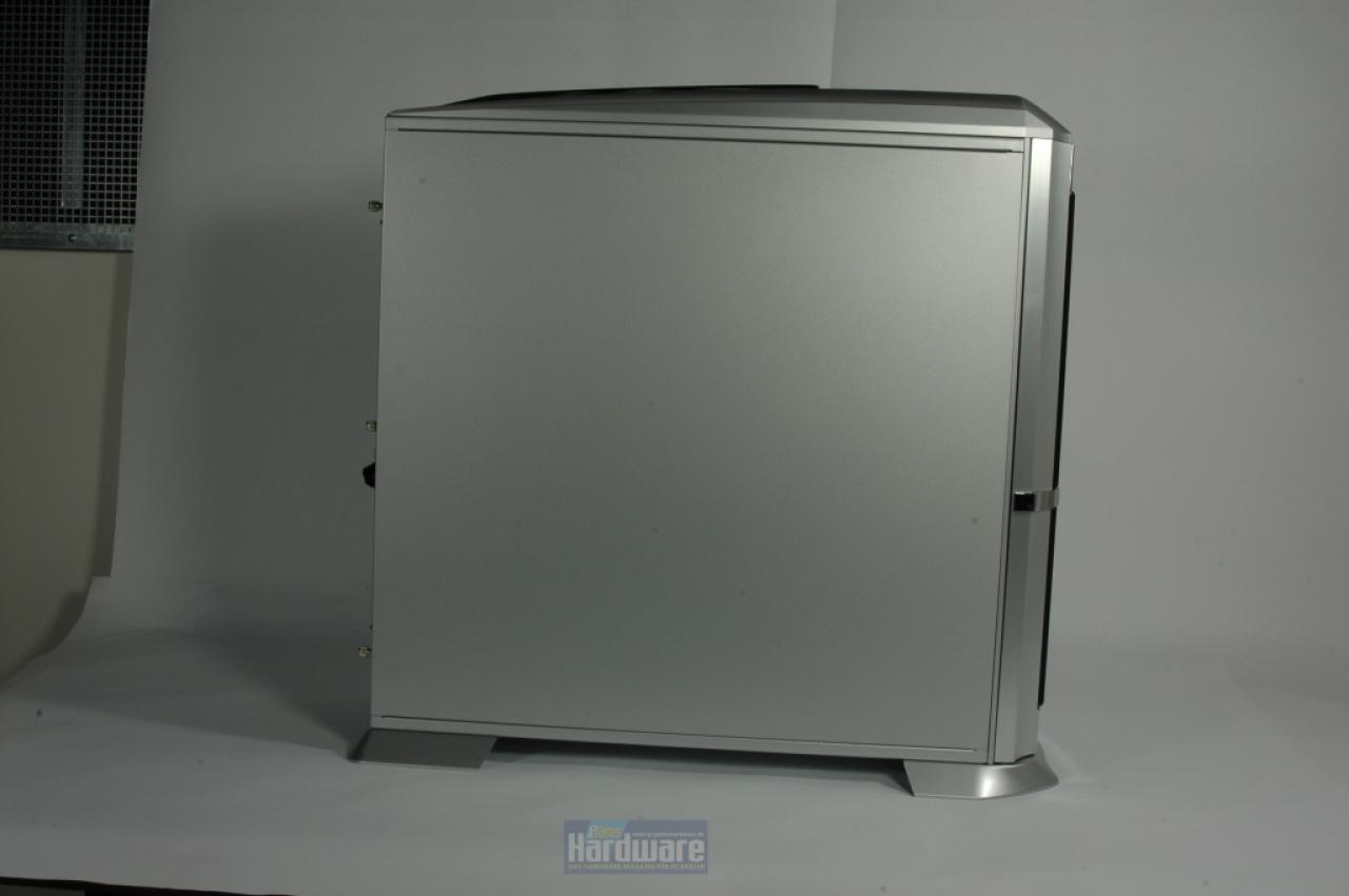 [24/09/2008] Compucase 98R9 Super Tower