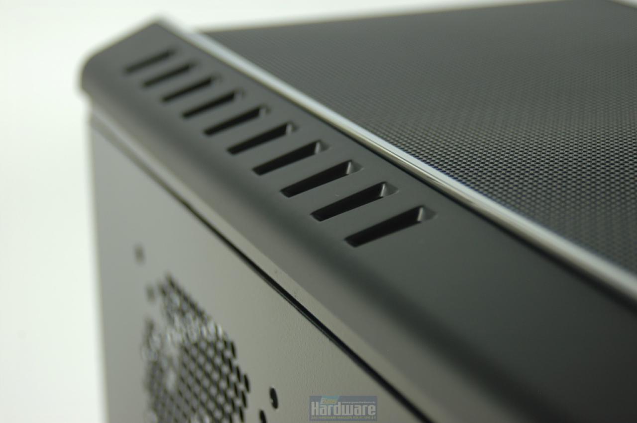 [24/09/2008] Coolermaster CM690