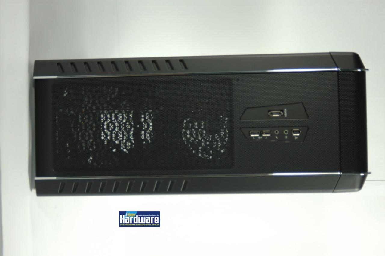 [24/09/2008] Coolermaster CM690