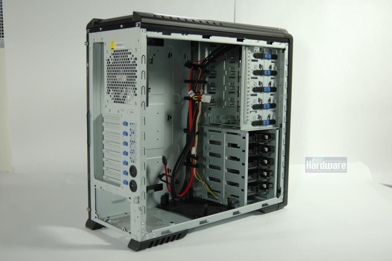 [24/09/2008] Coolermaster CM690