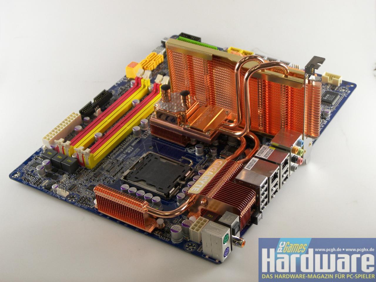 [01/09/2008] P45: Gigabyte EP45-Extreme (Bild: PCGH)