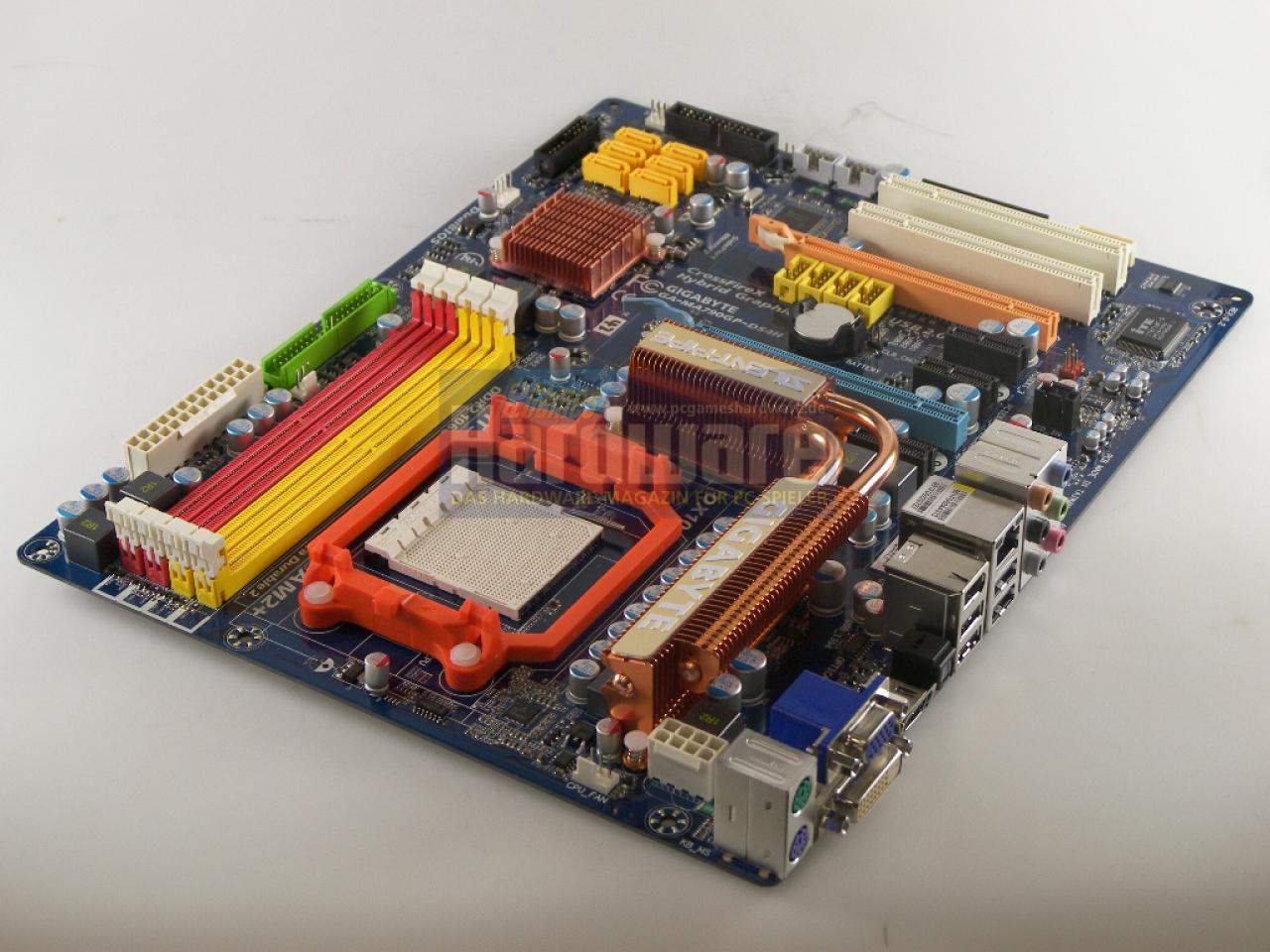 [10/09/2008] Gigabyte MA790GP-DS4H - Vorabversion: Platinenrevision 0.2 (Bild:PCGH)