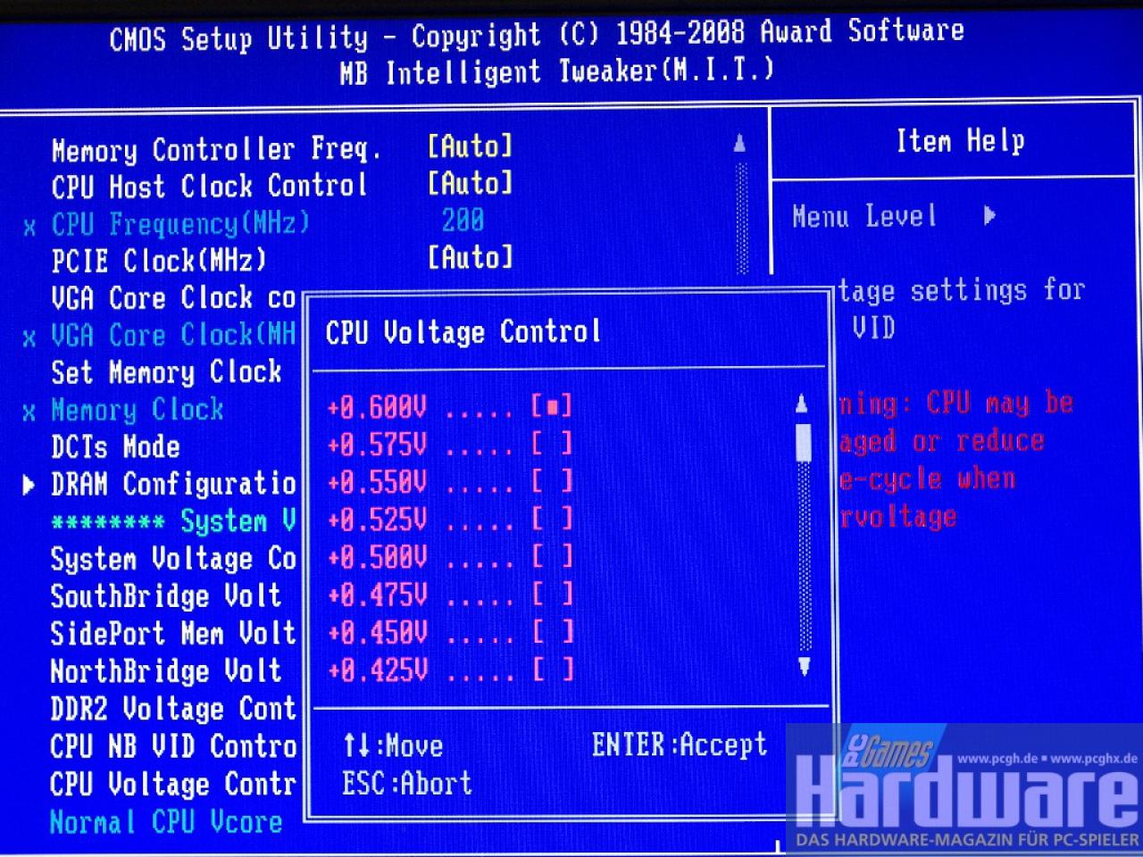 [10/09/2008] Gigabyte MA790GP-DS4H - Auslieferungs-BIOS F1 (Bild: PCGH)