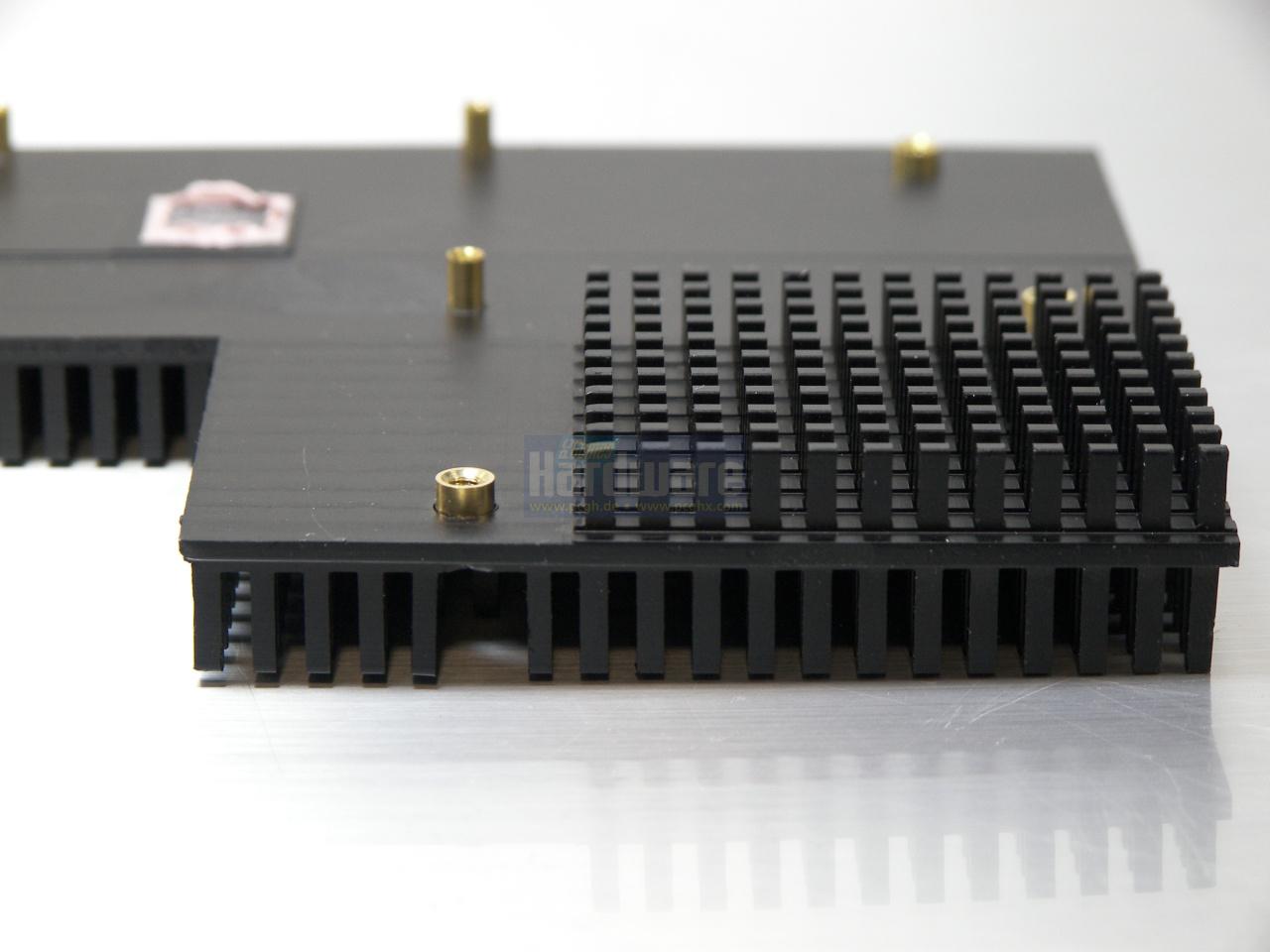 [24/09/2008] Radeon HD 4550: der Passivkühler (Bild: PCGH)