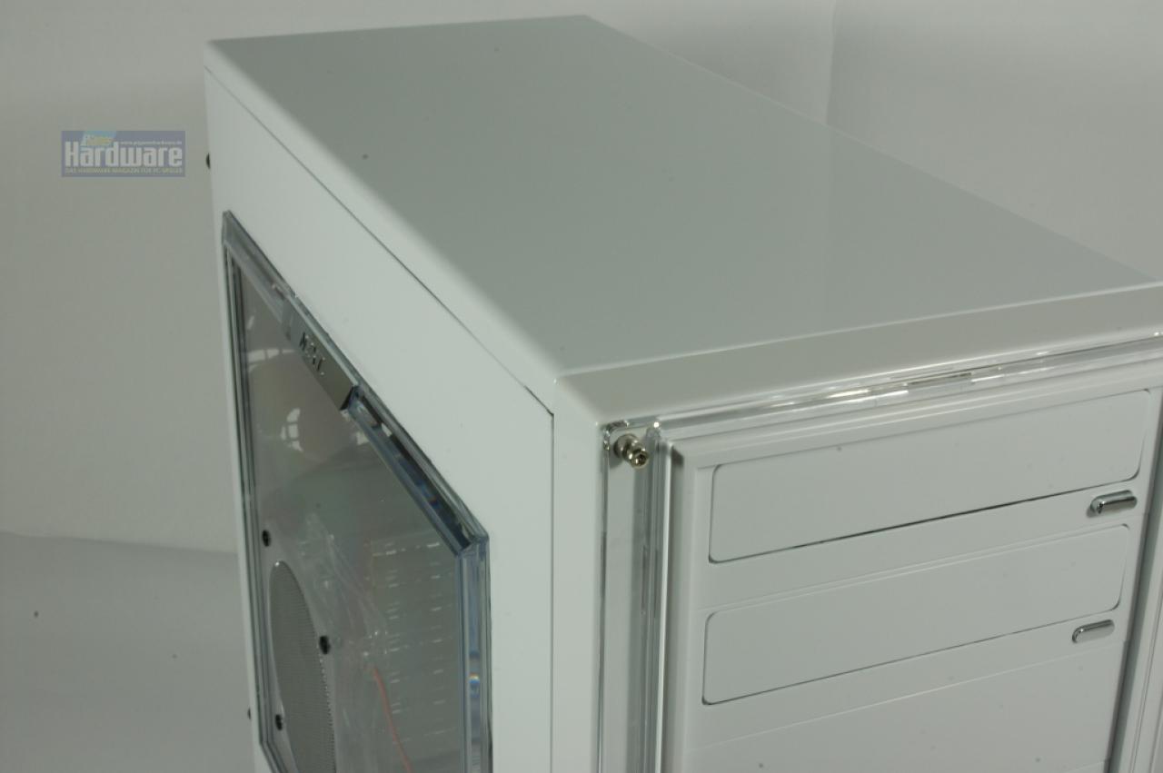 [24/09/2008] NZXT Alpha
