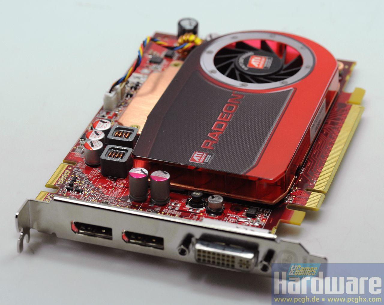 [09/09/2008] Die Radeon HD 4670 verfügt neben dem DVI-Ausgang über gleich zwei Display-Port-Anschlüsse.