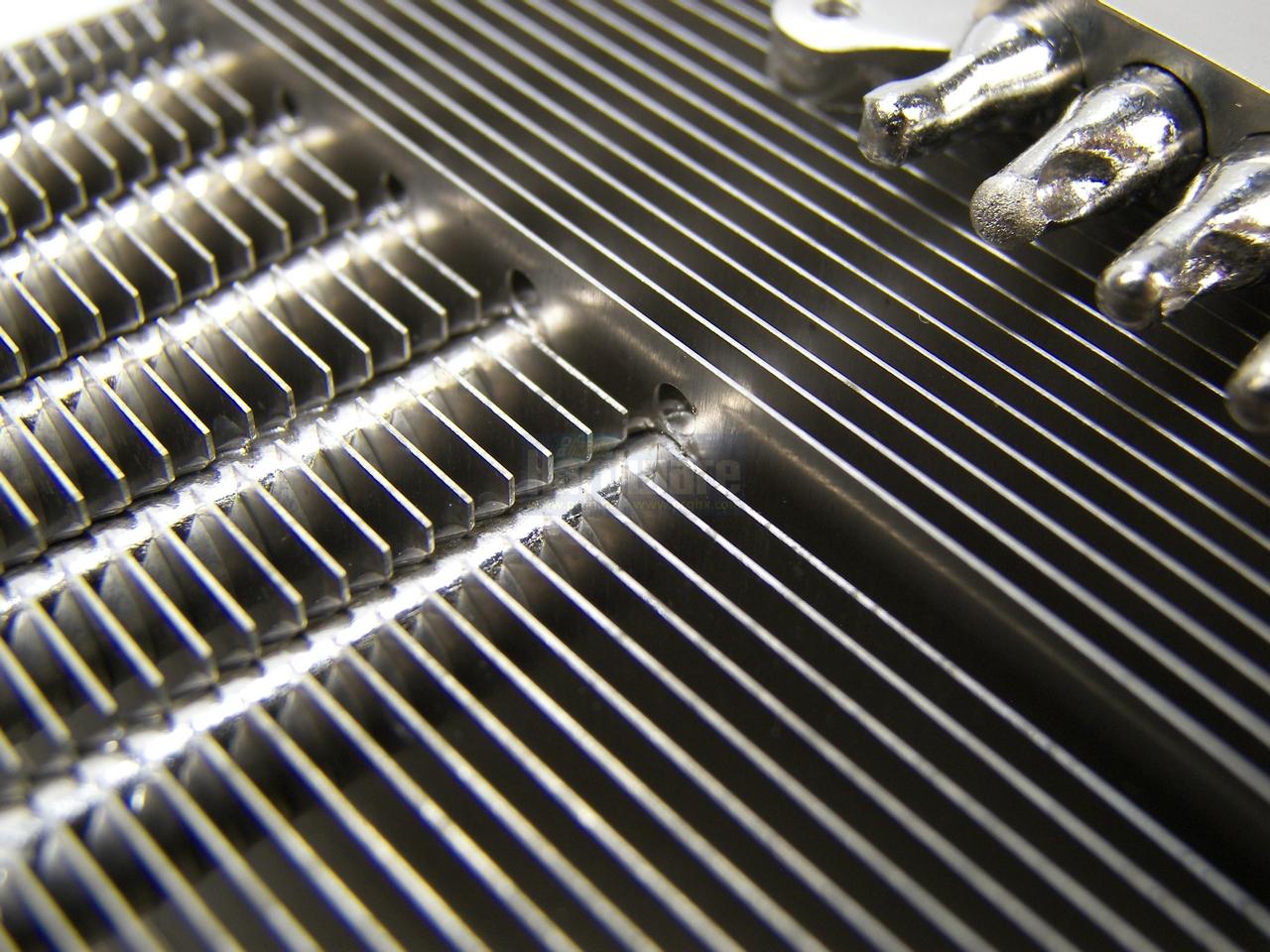 [30/09/2008] Thermalright T-Rad² (Bild: PCGH)