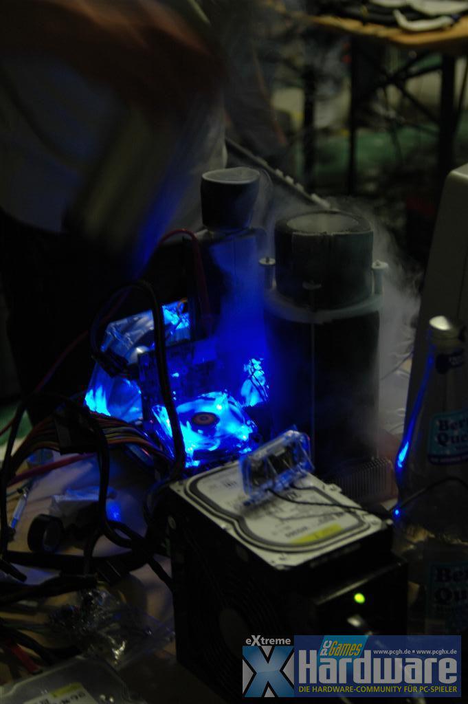 [28/10/2008] Das LN2-Setup von sebastian84