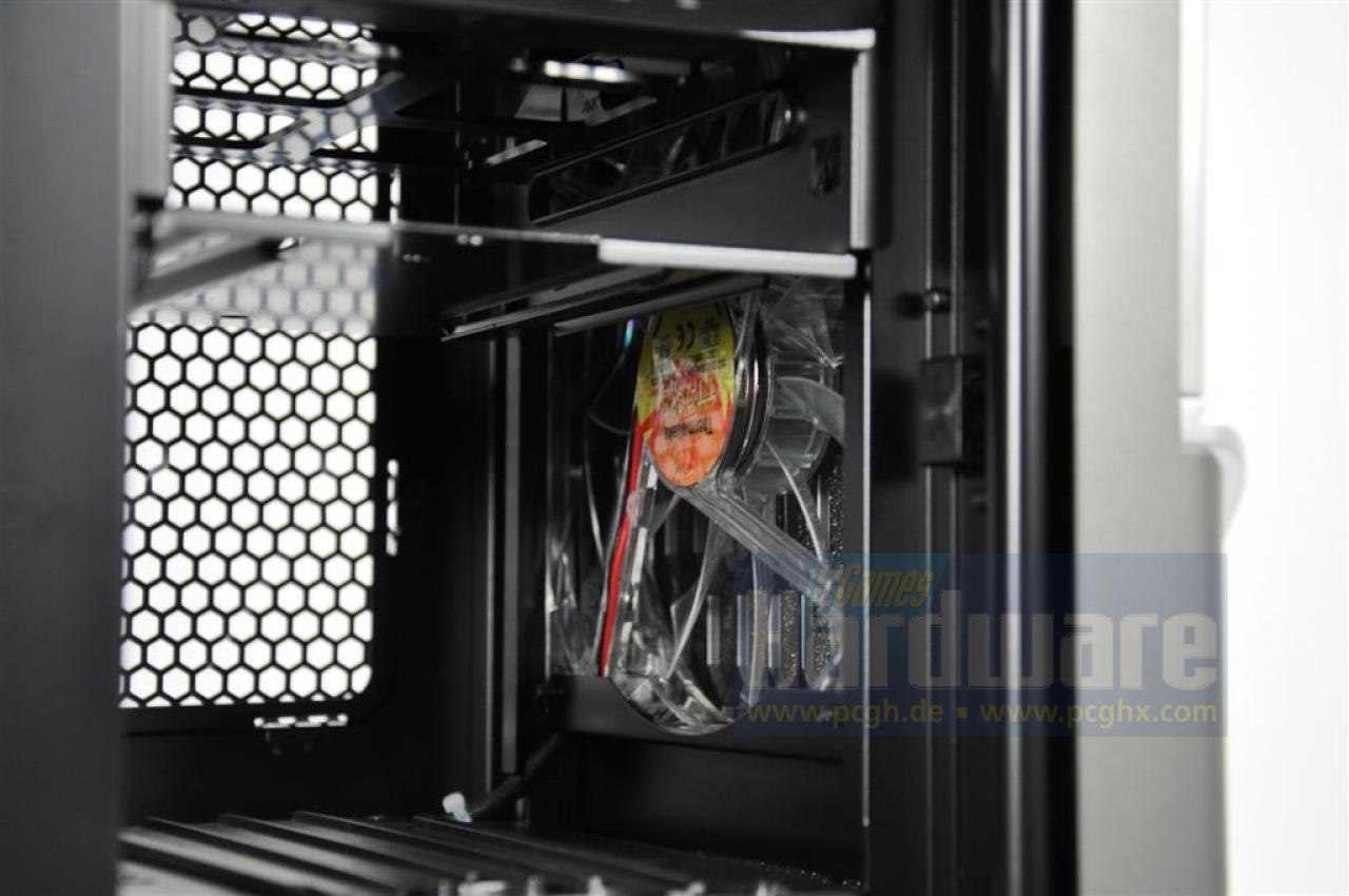 [24/10/2008] Thermaltake Spedo