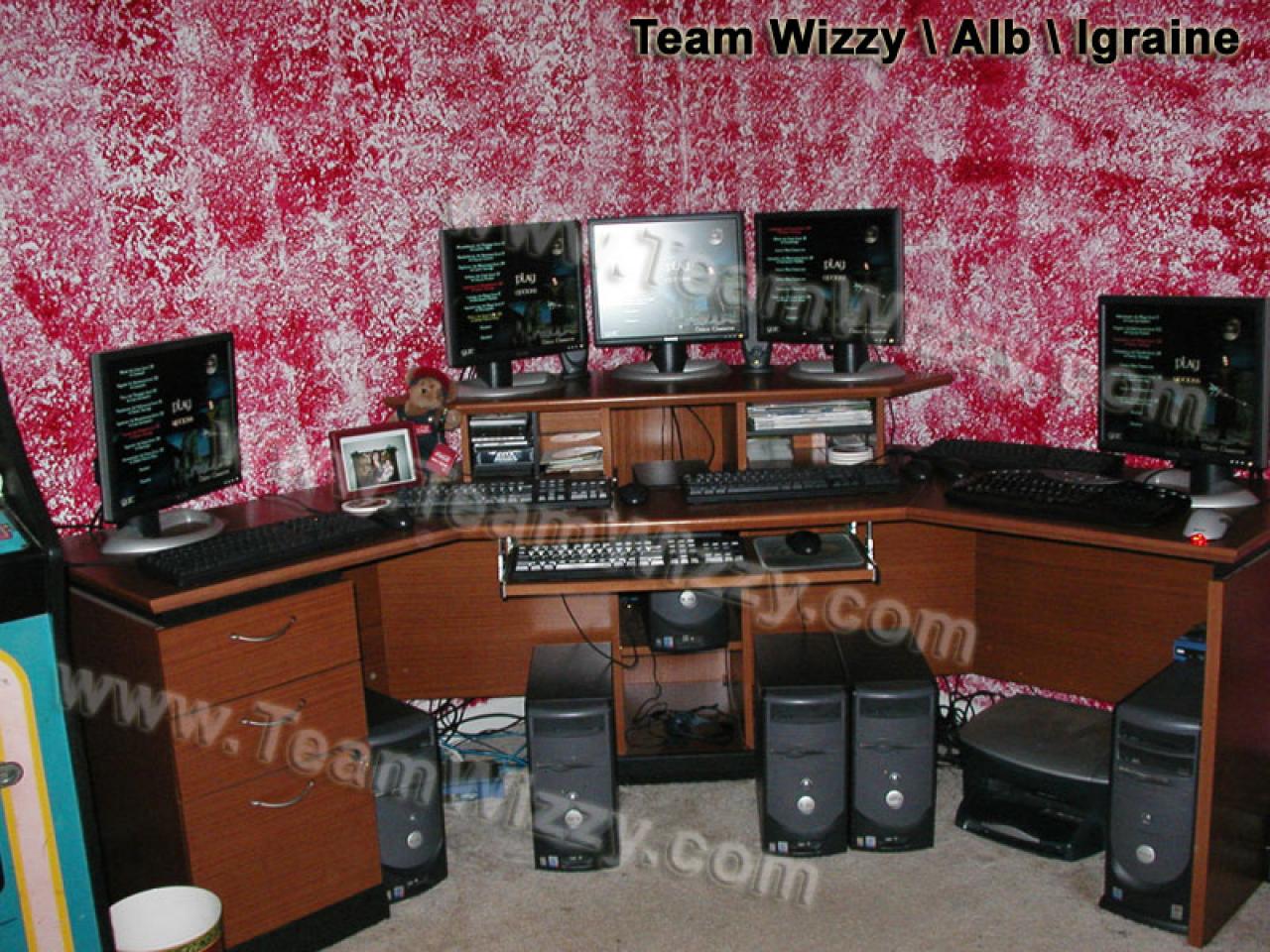 [13/10/2008] Weitere Multi-Monitor-Systeme, unter anderem für Multi-Boxing in WoW