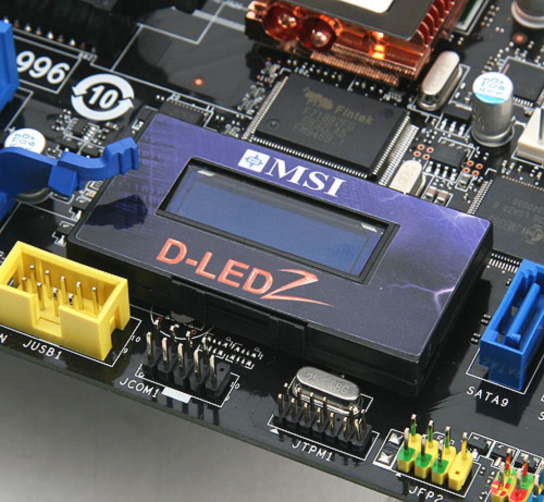 [05/10/2008] MSI X-58 Topmodell: Eclipse (Bild: hardwarezone.com)
