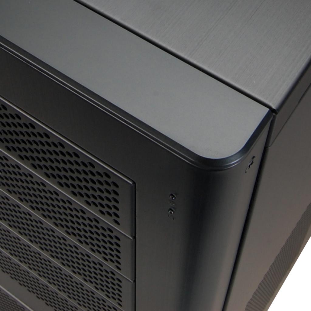 [13/10/2008] Lian Li Classic PC-9 (Bild: Lian Li)