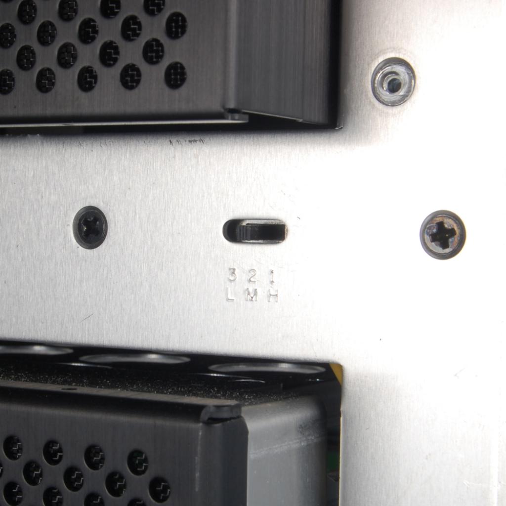 [13/10/2008] Lian Li Classic PC-9 (Bild: Lian Li)