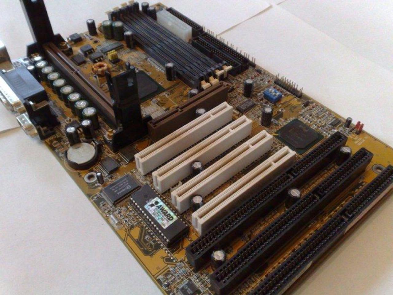 [21/11/2008] Die Mainboards der PCGH-Community (28)