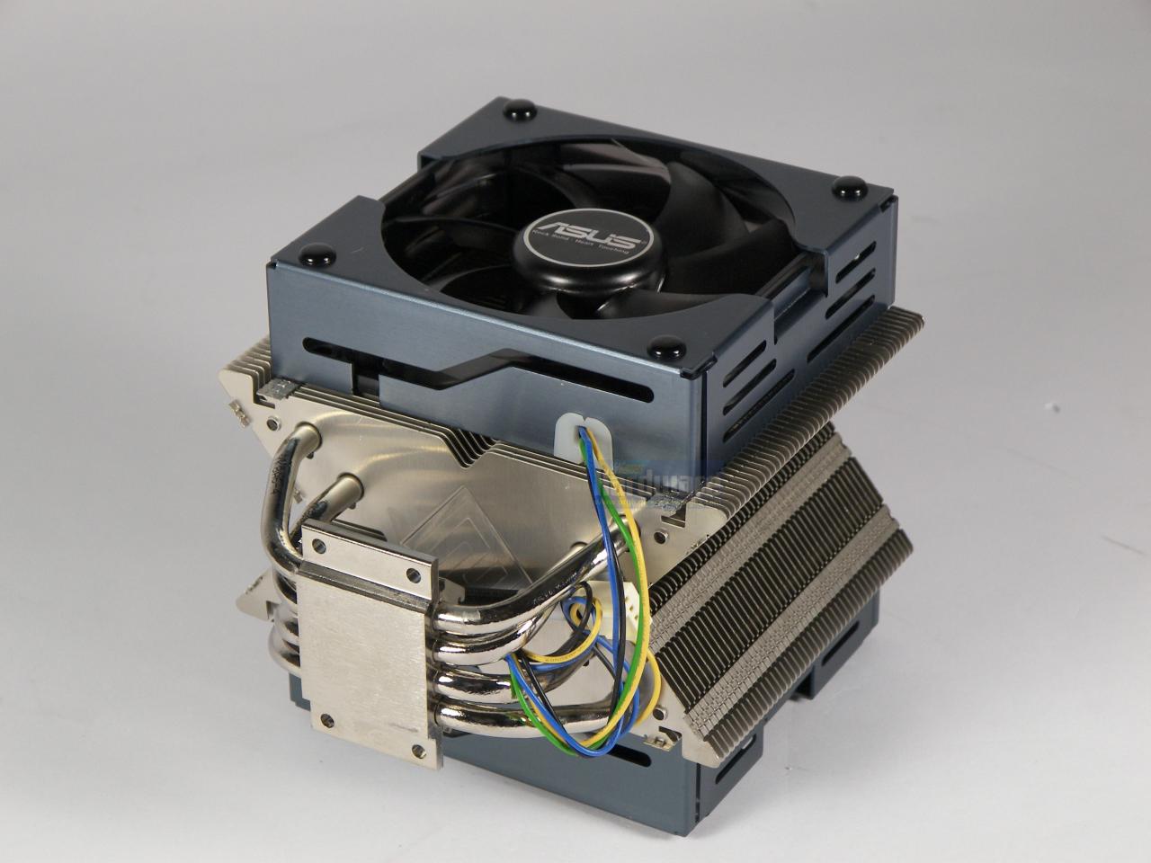 [20/11/2008] Asus Triton 81 (Bild: PCGH)