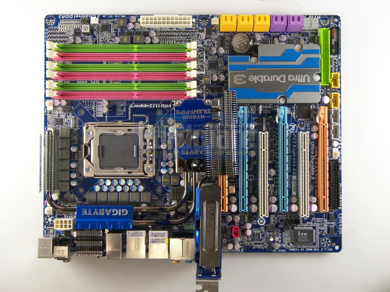 [24/11/2008] Gigabyte EX58-Extreme (Bild: PCGH)