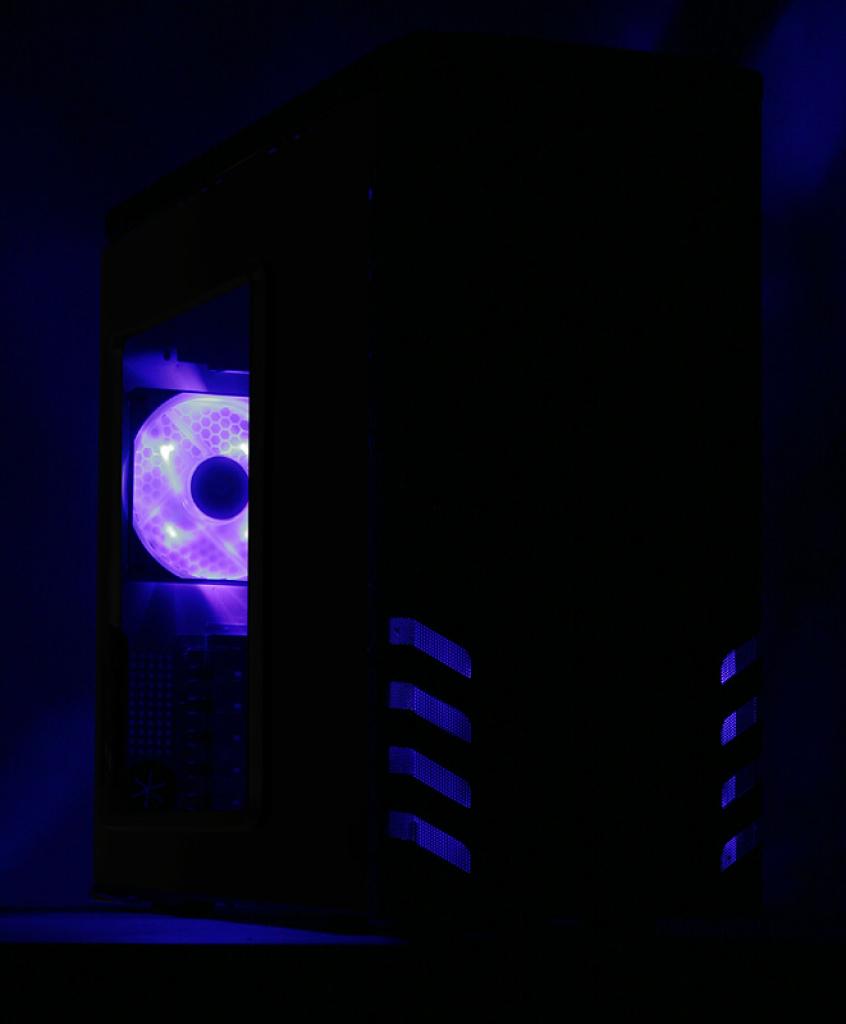 [11/11/2008] Gigabyte Isolo 3134