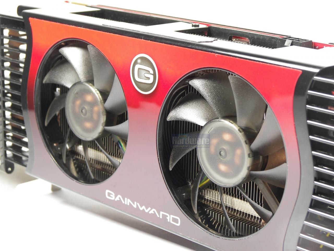 [12/11/2008] Gainward HD 4870 X2 Rampage 700 „Golden Sample“ (5)