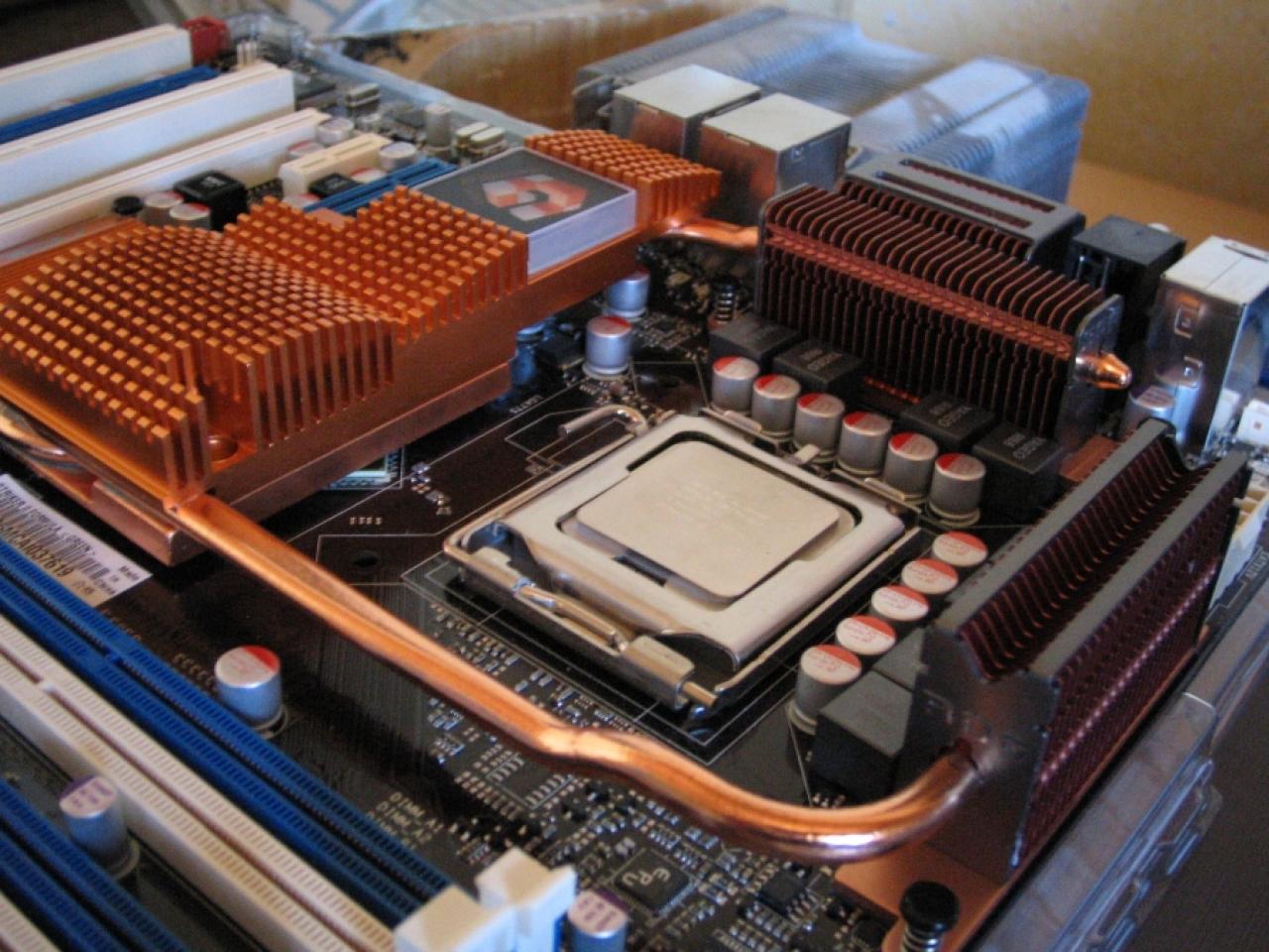 [21/11/2008] Die Mainboards der PCGH-Community (49)