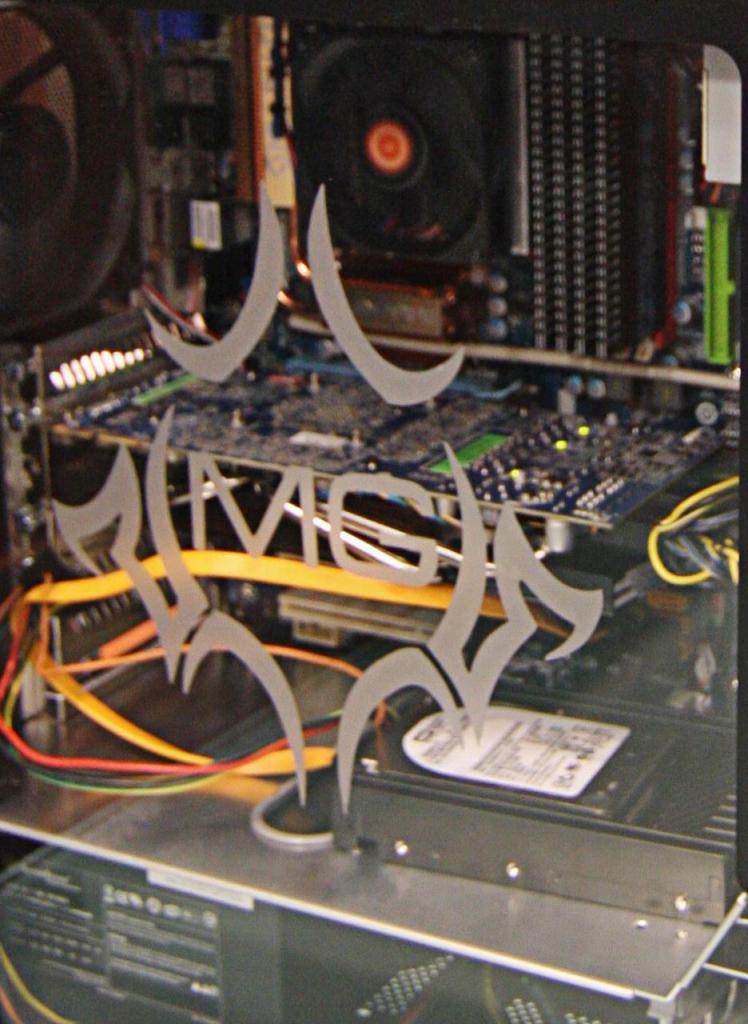 [24/11/2008] Phenom II: neue AMD-CPU kommt am 8.1.2008 - PCGH testet bereits heute (2)