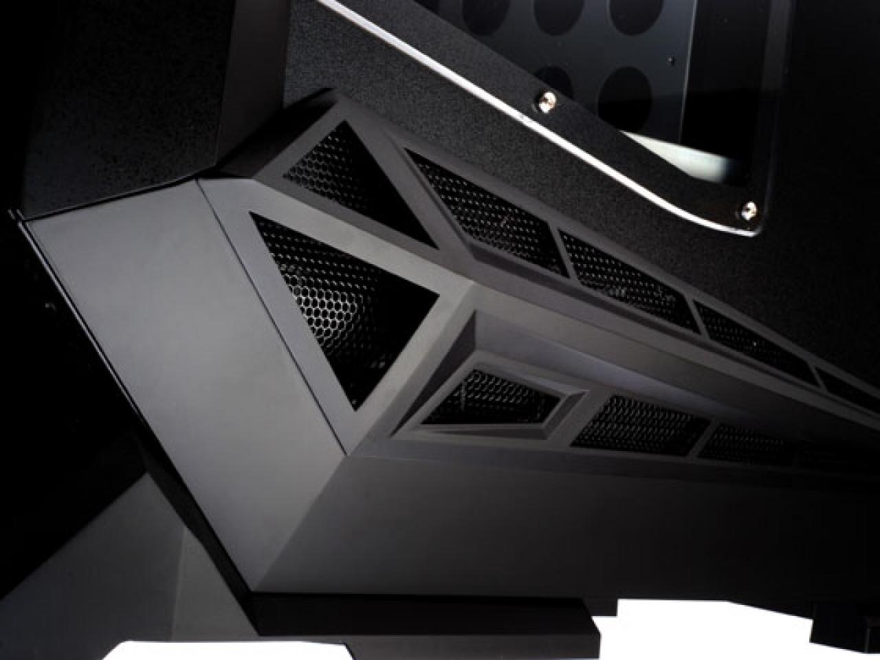 [24/11/2008] Silverstone Raven RV01 (Bild: Silverstone) (12)