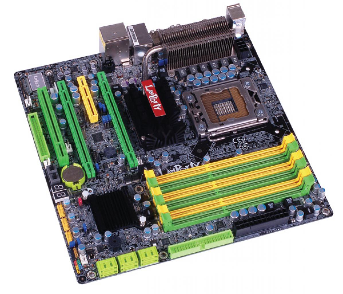 [30/12/2008] DFI LanParty JR X58-T3H6 (2)