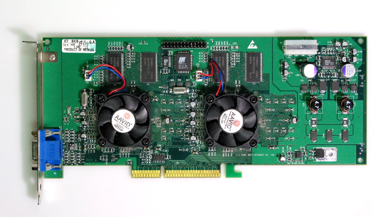 [02/12/2008] 3dfx Voodoo5 5500 (2000) mit 2x VSA-100 und 2x 32 MiByte VRAM: Comeback der SLI-Technologie, nachdem die Voodoo3-Reihe nur solo auftrat.