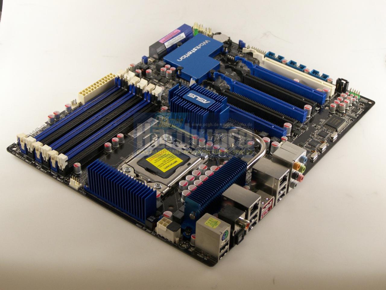 [17/12/2008] Asus P6T6 WS Revolution: X58-Mainboard mit Nvidia-Chip NF200 SLI (2)