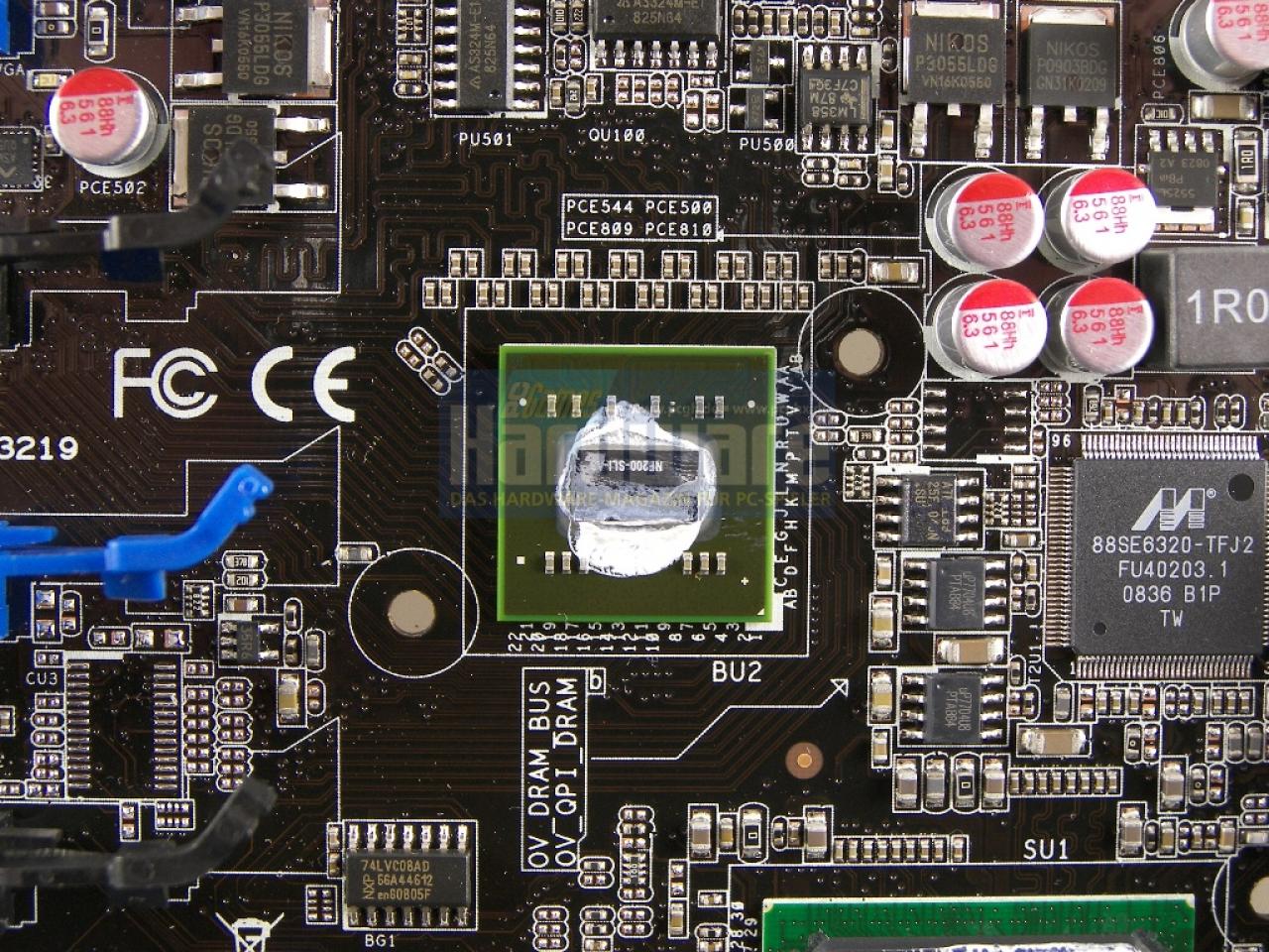 [17/12/2008] Asus P6T6 WS Revolution: X58-Mainboard mit Nvidia-Chip NF200 SLI (10)
