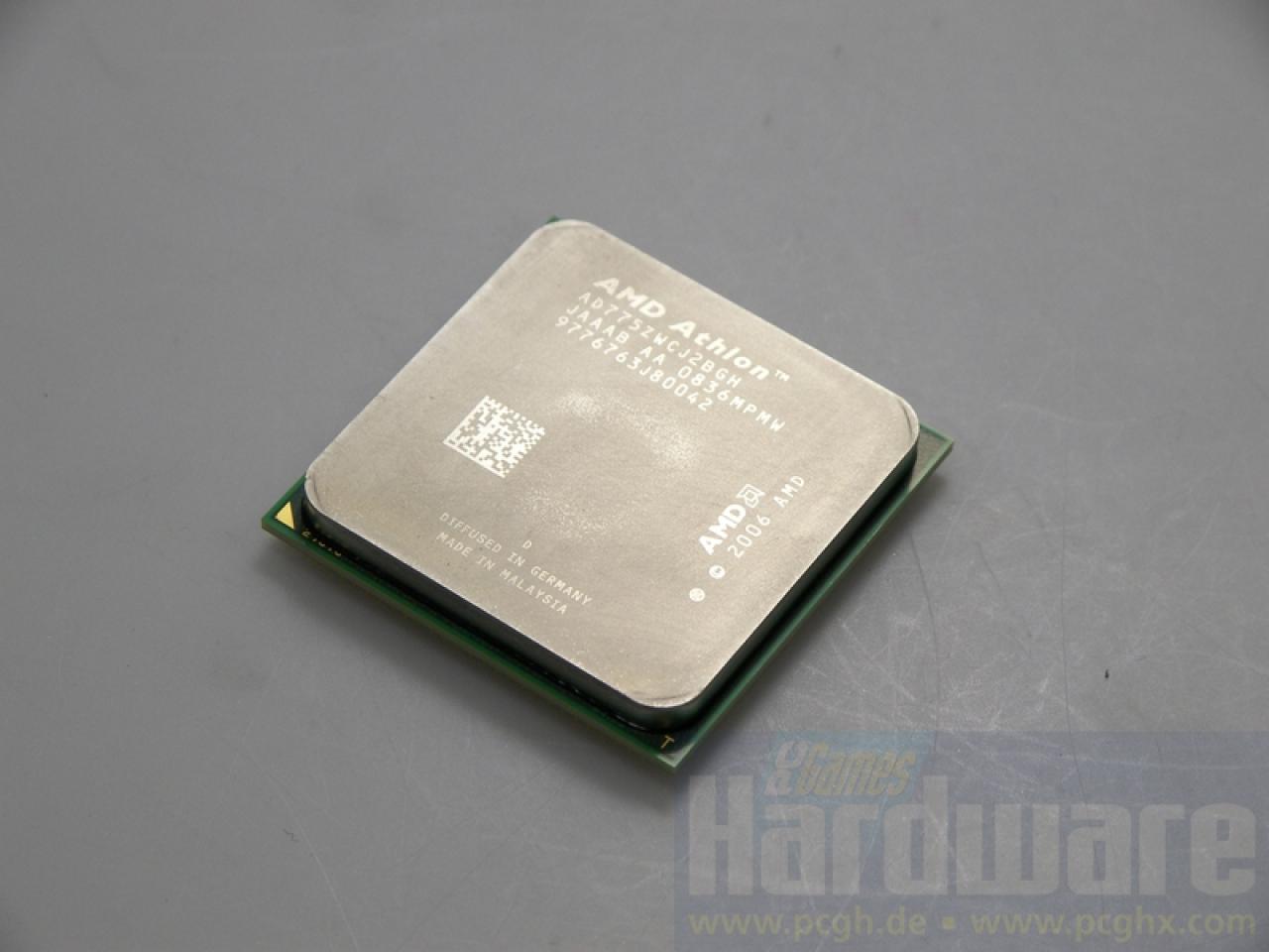 [23/12/2008] AMD Athlon X2 7750 BE: Der lange versprochene Zweikern-Phenom kam Ende Dezember endlich auf den Markt - als Athlon X2. Er ist zwar nichts als ein altmodischer 65-Nanometer-Phenom mit nur zwei aktiven Kernen, doch zum Preis von etwa 70 Euro ist er ein echtes Schnäppchen - so viel Leistung bekommt man sonst nirgends fürs Geld.