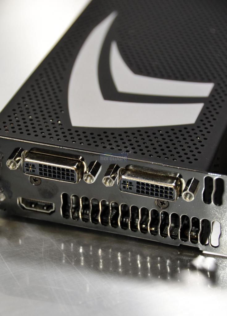 [18/12/2008] Geforce GTX 295: Vorserienmodell im PCGH-Performance Preview (1)