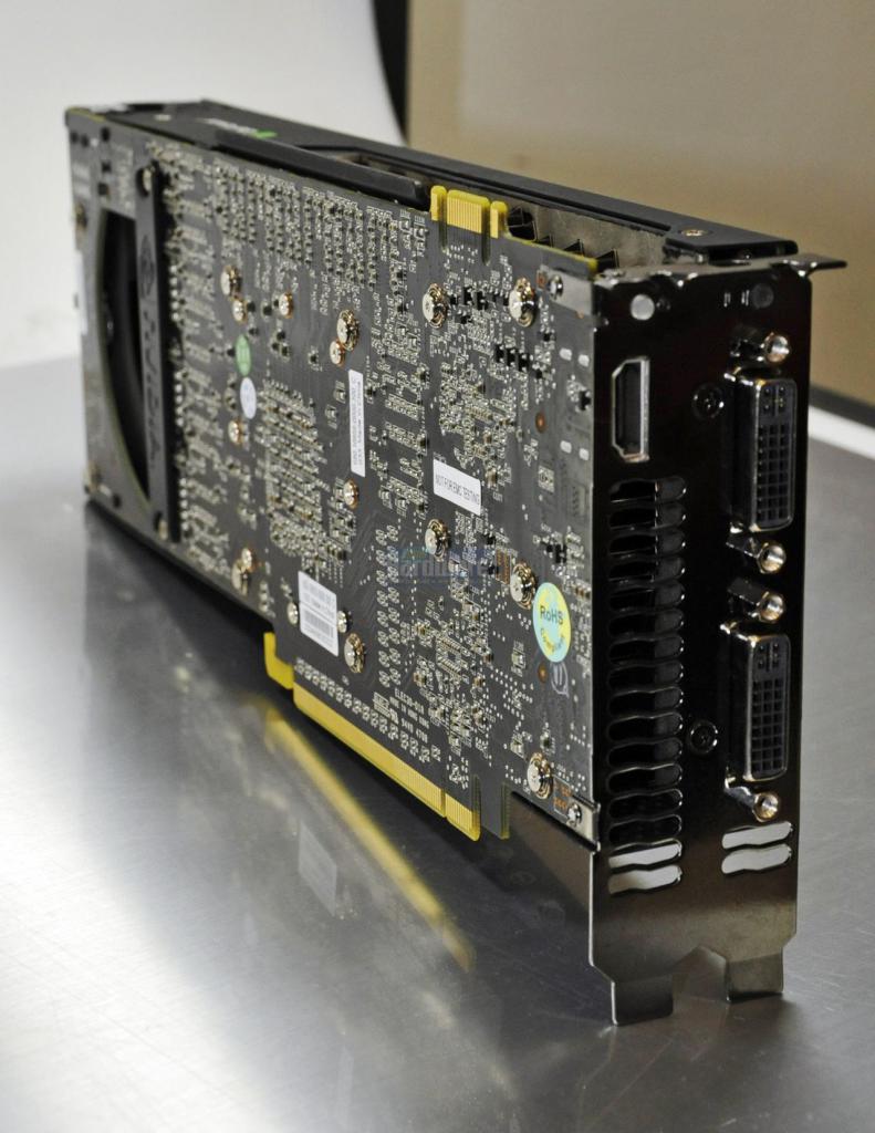 [18/12/2008] Erster Test Geforce GTX 295 bei PC Games Hardware (9)