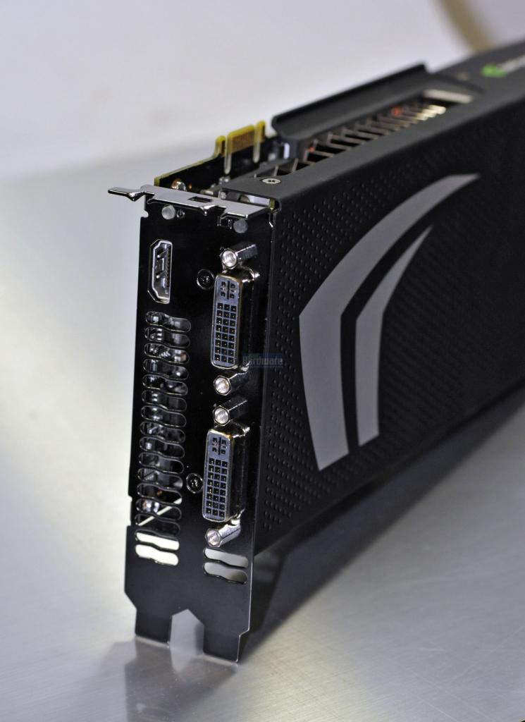[18/12/2008] Erster Test Geforce GTX 295 bei PC Games Hardware (12)