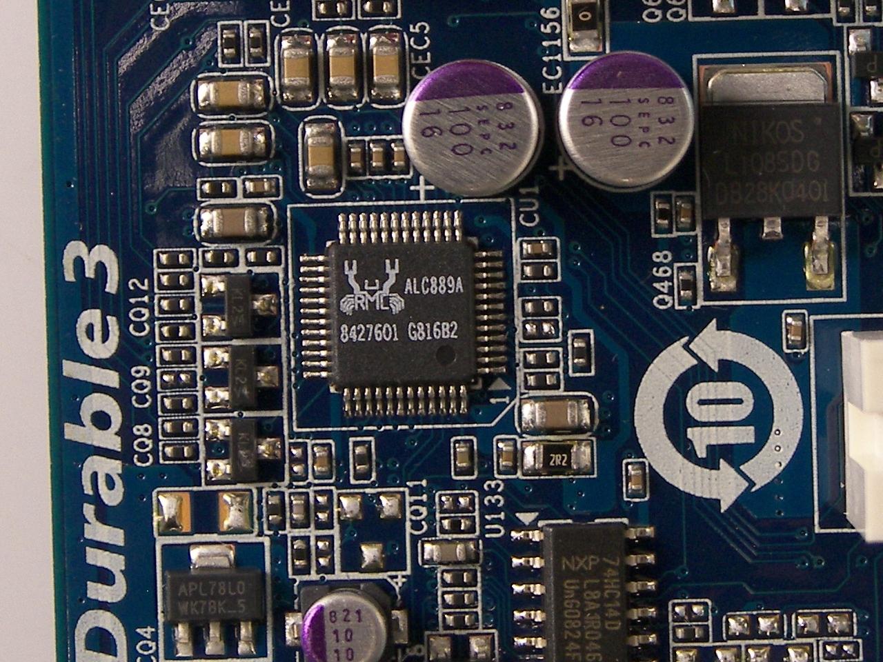 [29/12/2008] Gigabyte EX58-UD4P: Soundchip ALC889A von Realtek