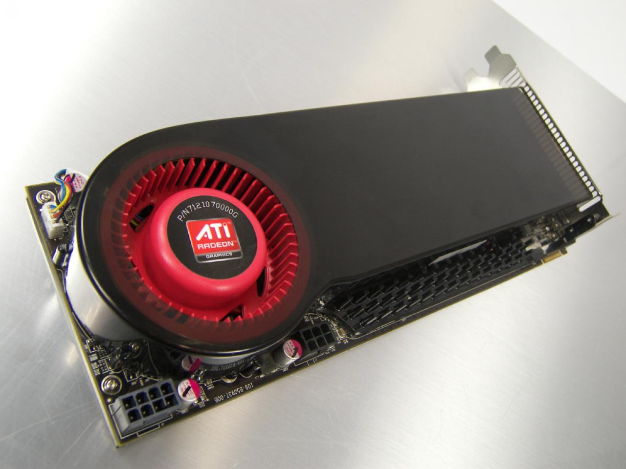 [22/12/2008] Radeon HD 4870 X2 (PCGH-Test): Vorgestellt am 12. August, vereint die Leistung zweier HD 4870/1.024 auf einer Platine und ist damit durchschnittlich die schnellste Grafikkarte überhaupt. Doch wie bei jeder Multi-GPU-Karte bisher gilt: Mikroruckeln, Stromhunger und Treiberprobleme stören.