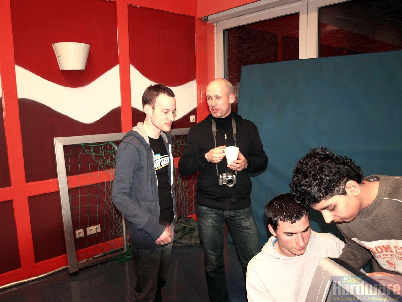 [11/12/2008] PCGH-Spendenaktion (6)