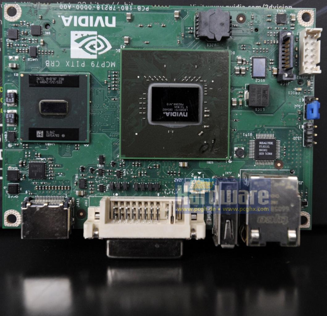 [17/12/2008] Dank DVI-D, HDMI und VGA steht einer freien Monitor-Wahl nichts im Wege. Gleichzeitig können zwei Bildschirme angesteuert werden.