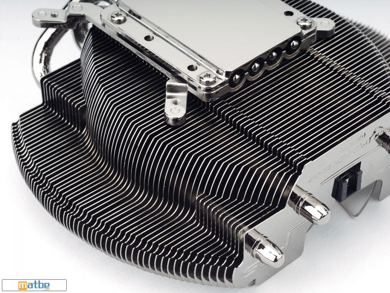 [29/01/2009] Zalman VF2000 LED (14)