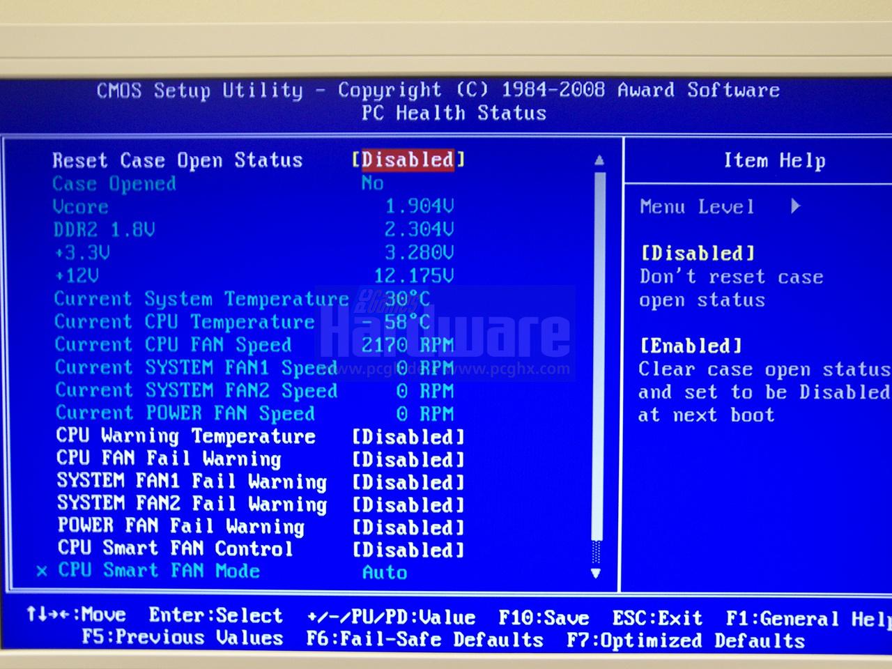 [07/01/2009] Bis zu 1,9 Volt musste die CPU ertragen. Das OC-Potenzial stieg dadurch allerdings leider nicht.